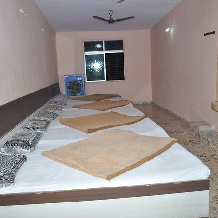 Hotel Parikalp Pachmarhi Luaran gambar